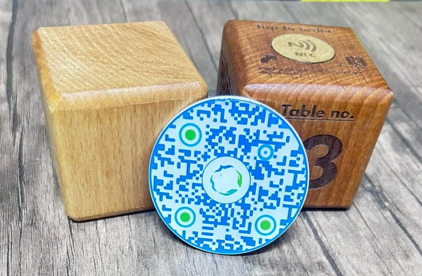 Printed Natural beech wood cube works with NFC